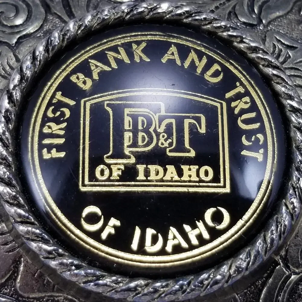 VTG FB&T Belt Buckle First Bank And Trust Of Idaho Western Filigree‎ Rope Edge